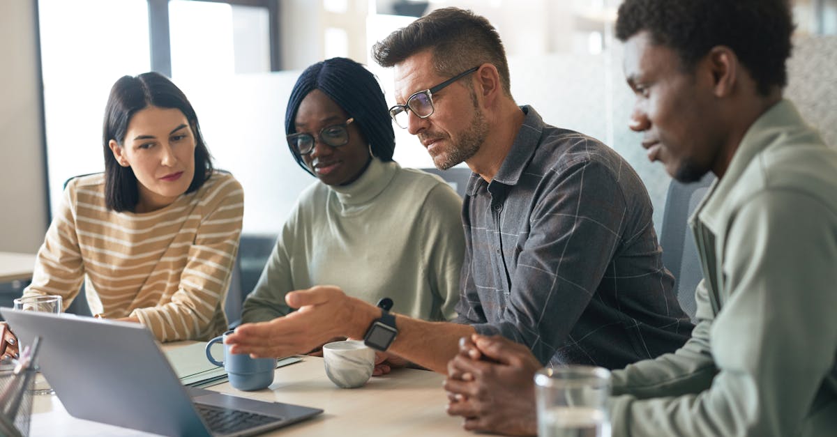 芒果星芒卡实名账号：流量卡的使用场景：面向移动人群，轻松使用