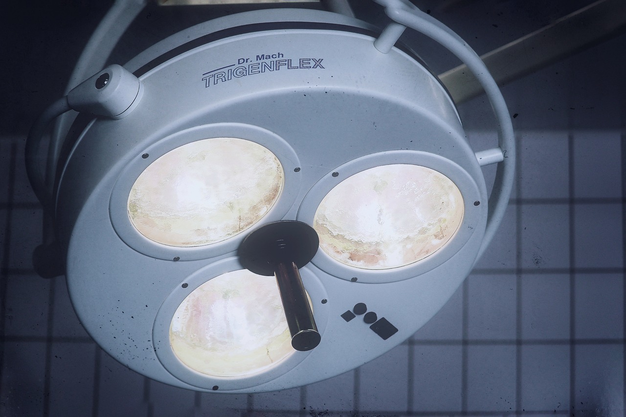 恒创科技实名账号：探花 视频app详情下载教程